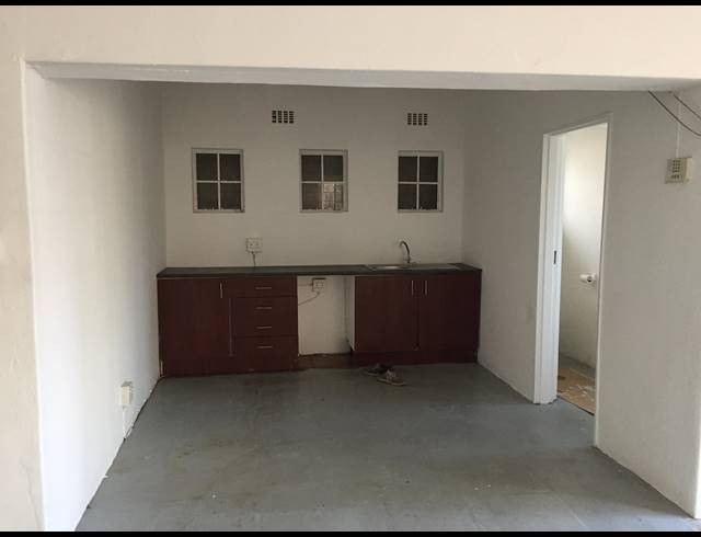 285M² FACTORY RENTED IN DIEP RIVER